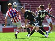 Máy tính dự đoán bóng đá 7/4: Stoke City vs Bristol City