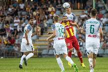 Nhận định, soi kèo Korona Kielce vs Warta Poznan, 22h59 ngày 6/10