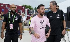 Nhân viên tạp vụ bị đuổi việc vì bỏ vê công việc, đi 'đu idol' Messi