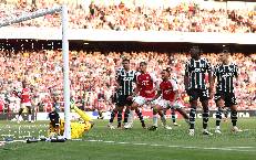 Ra tay giải cứu, Nhà vô địch C1 6 lần chiêu mộ 'ngôi sao bất trị 73 củ' M.U