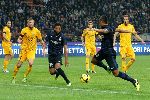 Inter Milan vs Verona (0h 10/11): Giận cá chém thớt