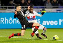 Soi kèo phạt góc Lyon vs Rennes, 18h00 ngày 9/4