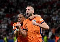 Đội tuyển Hà Lan gặp sự cố bất ngờ, phải hủy họp báo