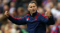 Ryan Giggs: 'Các cầu thủ M.U không thể im lặng cho qua được'