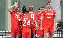 Soi kèo phạt góc Napoli vs Fiorentina, 0h ngày 14/1