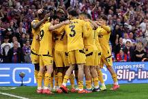 Soi kèo góc Nottingham vs Wolves, 2h30 ngày 12/02