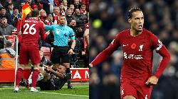 Tin Liverpool sáng 11/4: Van Dijk giỏi hơn Vidic; Trọng tài bị treo còi vì đánh Robertson