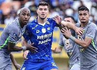 Nhận định, soi kèo Persib Bandung vs Persebaya Surabaya, 15h30 ngày 12/9: Căng như dây đàn