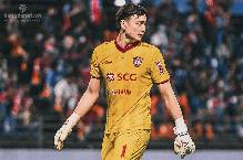 Muangthong United ra 'tối hậu thư' cho thủ môn Đặng Văn Lâm