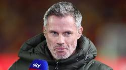 Carragher: 'Chelsea mất trí rồi, cậu ta làm sao có cái giá đó được'