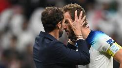 HLV Southgate ca ngợi Harry Kane dù đá hỏng phạt đền
