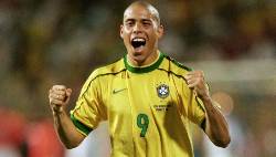 Ronaldo “béo” chỉ thẳng cái tên sẽ giành Quả Bóng Vàng 2022