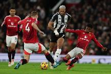 Siêu máy tính dự đoán Newcastle vs MU, 22h30 ngày 13/4