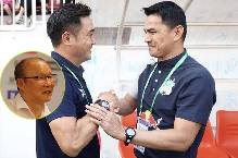 Nụ cười của thầy Park trước 'kỳ tích' của HLV Kiatisak