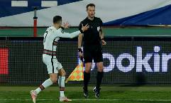 Trọng tài ‘cướp’ bàn thắng của Ronaldo bị loại khỏi VCK EURO 2021