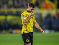 Dortmund cùng PSG chia điểm để dắt tay nhau đi tiếp