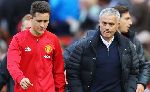 Rời MU, Herrera bất ngờ bênh Mourinho chằm chặp