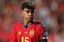 Luka Modric lo ngại thần đồng 16 tuổi khi gặp Tây Ban Nha