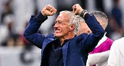 HLV Deschamps đi vào lịch sử World Cup cùng tuyển Pháp