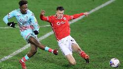 Soi kèo phạt góc Barnsley vs Swansea, 2h15 ngày 18/5