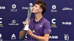Mensik vô địch Auckland Open, chạy đà hoàn hảo cho Úc Mở rộng 2026
