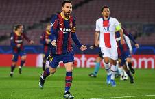 Messi cân bằng thành tích của huyền thoại Real Madrid