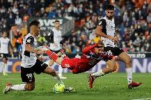 Nhận định, soi kèo Sevilla vs Valencia, 0h00 ngày 19/10