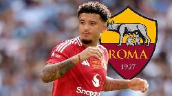 Jadon Sancho từ chối AS Roma, MU lâm vào bế tắc
