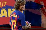 Antoine Griezmann chưa thể lấy số 7 ở Barcelona