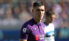 MU chi đậm đưa ‘tòa tháp’ 1m95 về đá cặp với Harry Maguire