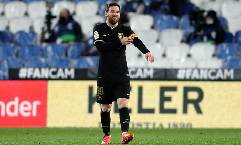 Lionel Messi lập cú đúp trong ngày phá kỷ lục của Xavi Hernandez