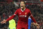 Hậu vệ Liverpool khích lệ MU trước derby Manchester