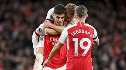 Thắng Chelsea đậm nhất lịch sử, Arsenal mơ về chức vô địch Ngoại hạng Anh