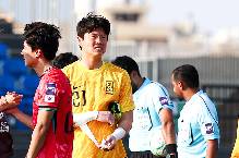Thủ môn Hàn Quốc liên tục phải xin lỗi NHM vì bị chỉ trích dữ dội sau trận thua U23 Việt Nam