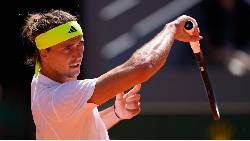 Zverev thắng thần tốc sau 70 phút, vào vòng 3 Madrid Open 2025