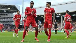 Soi kèo góc West Ham vs Liverpool, 18h30 ngày 27/4