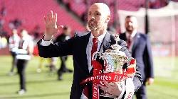 HLV Ten Hag không lo sợ bị sa thải ở MU sau khi vô địch FA Cup