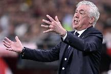 Phản ứng của HLV Ancelotti khi trọng tài rút 3 thẻ đỏ cho Real Madrid