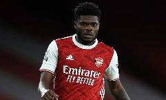 Arsenal nhận tin vui về Thomas Partey trước màn thư hùng với MU