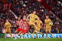 Tin Barca trưa 29/3: Chốt xong trung vệ mới; Xavi bị tố thiếu tôn trọng học trò?