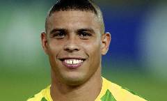 Ronaldo béo xin lỗi các bà mẹ trên thế giới vì kiểu tóc ‘vạn người chê’