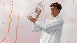 Sinner nhận bao nhiêu tiền thưởng với chức vô địch Miami Open 2026?