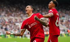 Sao Liverpool đáp trả khi CĐV chỉ trích anh không xứng giá 80 củ