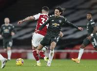 Kết quả bóng đá hôm nay 31/1: Arsenal và MU bất phân thắng bại