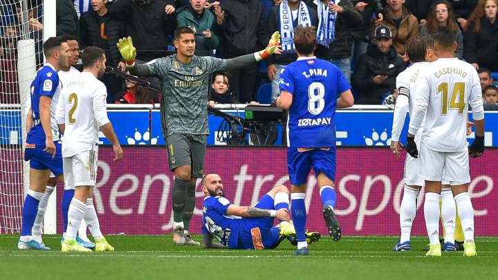Alaves 1-2 Real Madrid: Kền kền trắng lên ngôi đầu số 1 Alaves 1-2 Real Madrid: Kền kền trắng lên ngôi đầu số 1