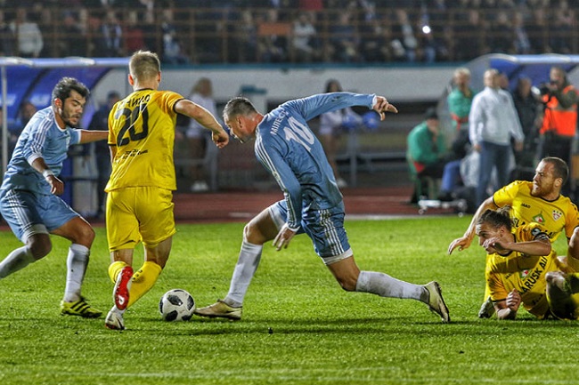 Smolevichi vs Shakhtyor Soligorsk, 21h00 ngày 12/4: Bắt nạt tân binh