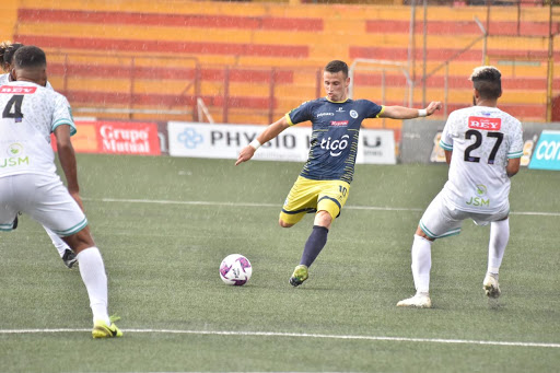 Universitarios vs Herediano, 09h00 ngày 28/5: Sinh viên gặp khó Universitarios vs Herediano, 09h00 ngày 28/5: Sinh viên gặp khó