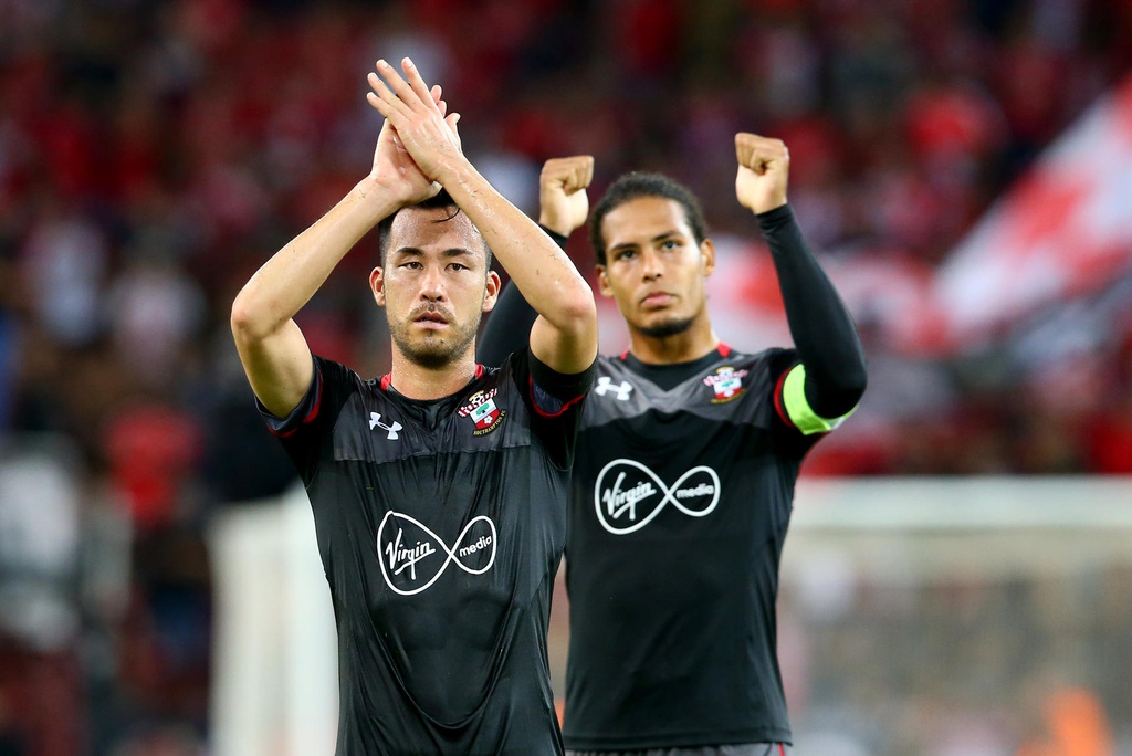 Trước Minamino, có bao nhiêu cầu thủ Nhật Bản từng đá Ngoại hạng Anh?