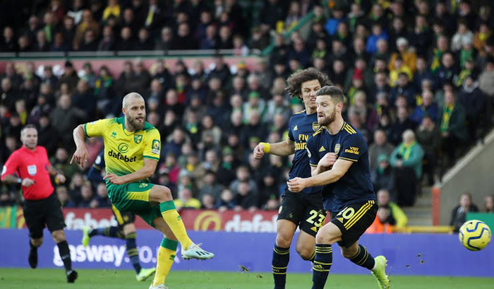 Norwich 2-2 Arsenal: Vạn sự khởi đầu nan...
