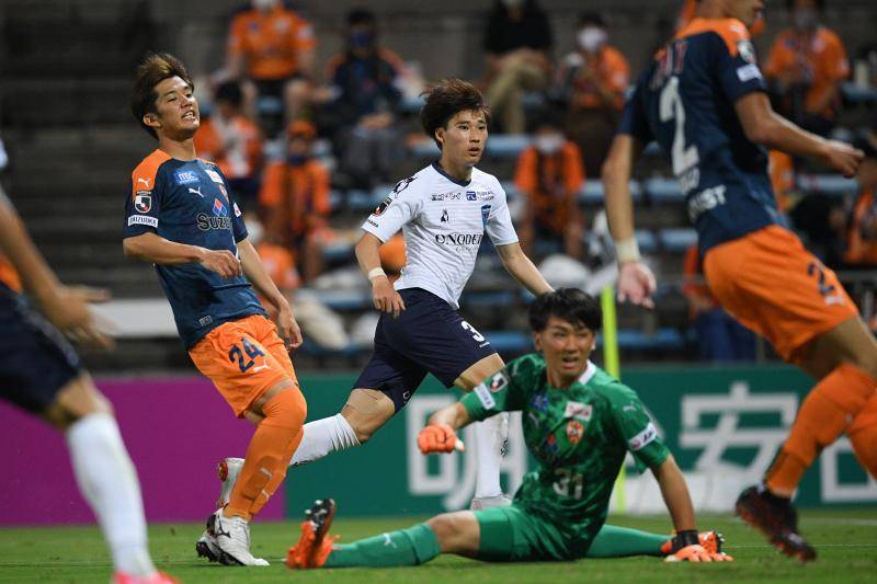 Yokohama FC vs Kashiwa Reysol, 14h ngày 3/10: Cửa dưới đáng tin